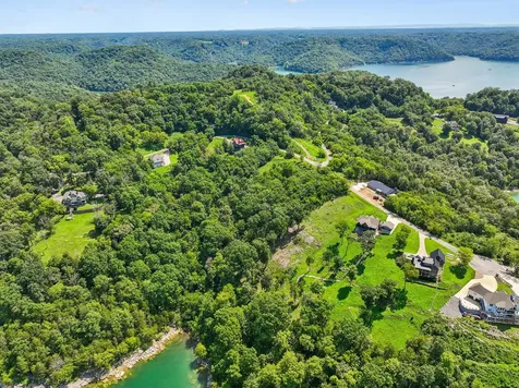 47 Harbor Court Silver Point TN 38582