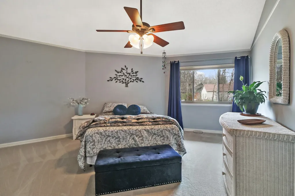 29 Sugarbush Lane Crossville TN 38558