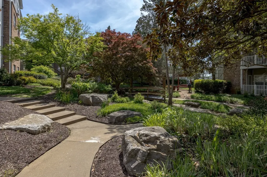 2025 Woodmont Boulevard Nashville TN 37215