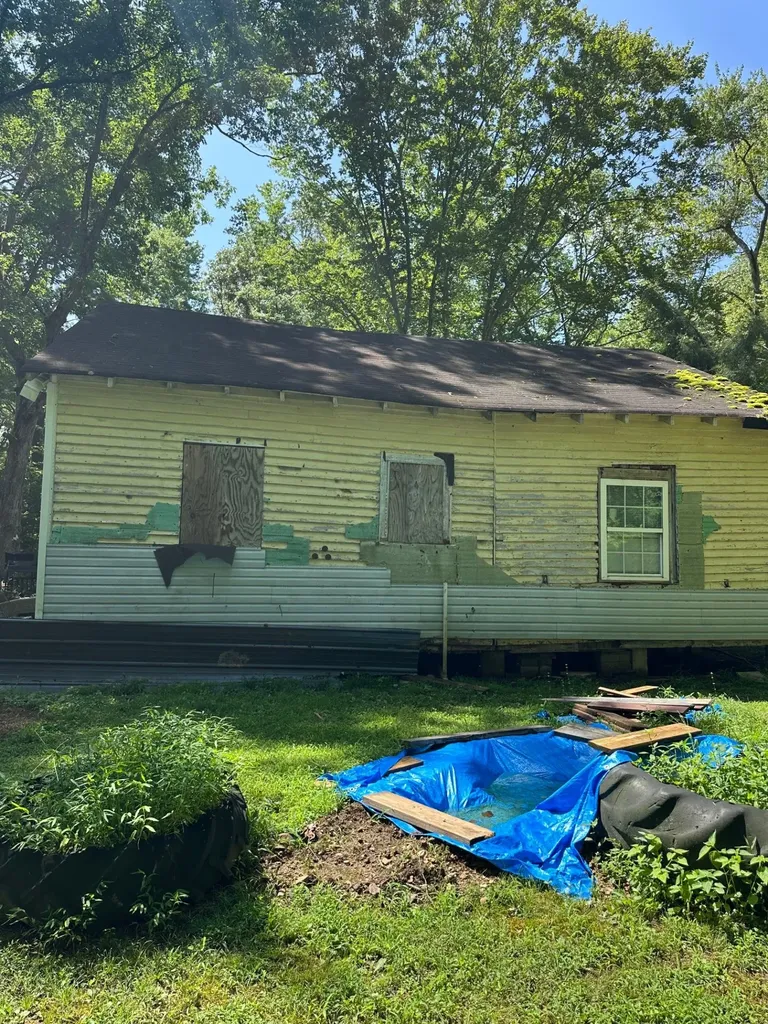 1003 Highway 48, S Centerville TN 37033