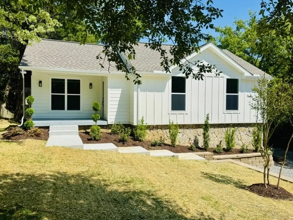 604 Debbie Drive Hermitage TN 37076