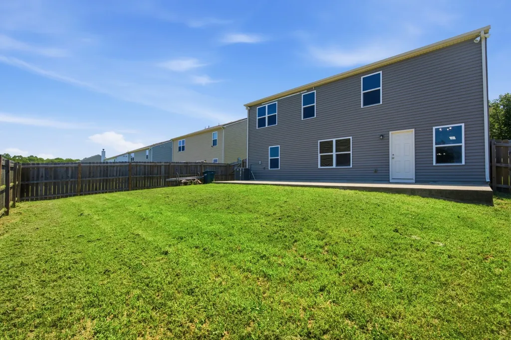 1445 Old Stone Road Lebanon TN 37087