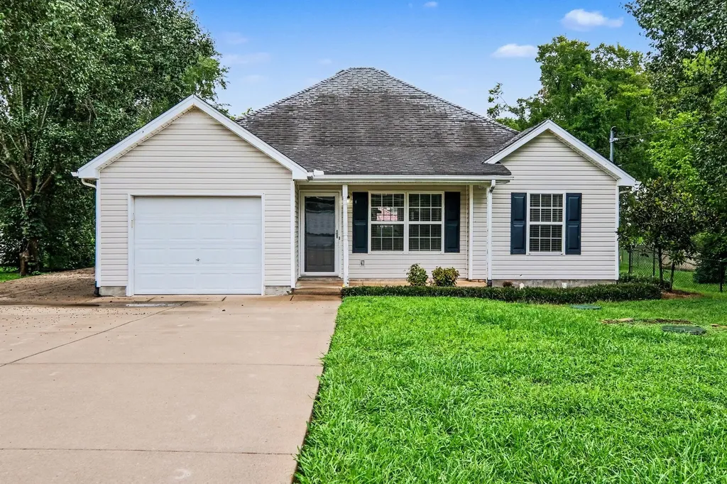 107 Breeze Drive Murfreesboro TN 37129