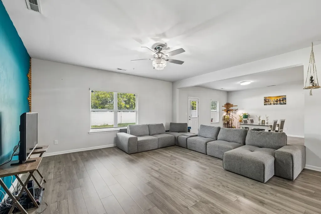 2210 Cancellara Court Murfreesboro TN 37127