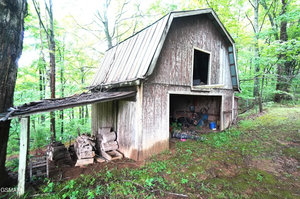 2101 W Governor John Sevier Highway Knoxville TN 37920