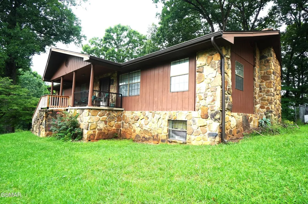 2101 W Governor John Sevier Highway Knoxville TN 37920
