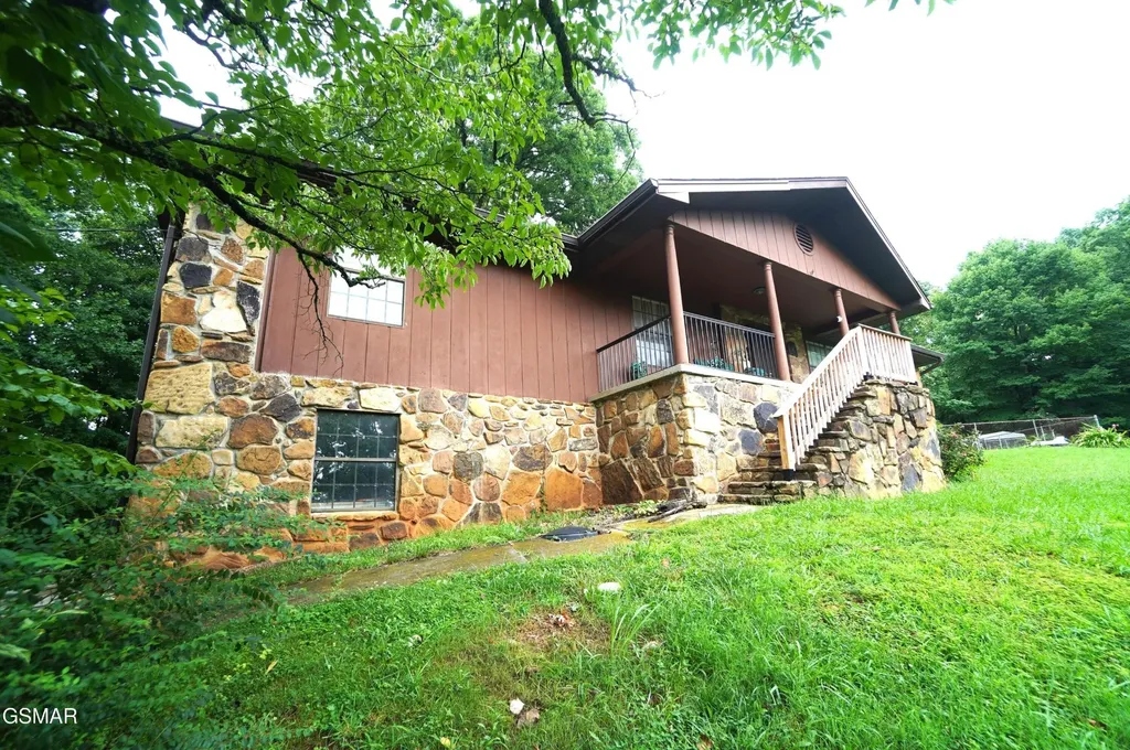 2101 W Governor John Sevier Highway Knoxville TN 37920