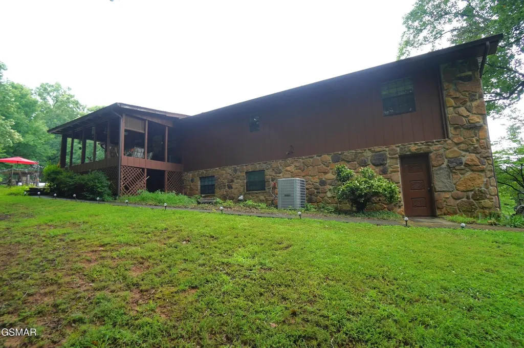 2101 W Governor John Sevier Highway Knoxville TN 37920