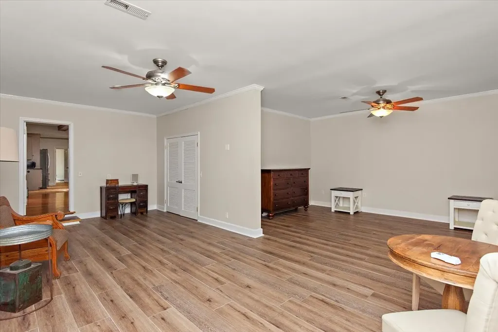 615 Narrows Road Shelbyville TN 37160