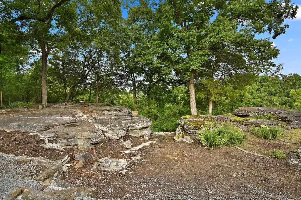 615 Narrows Road Shelbyville TN 37160