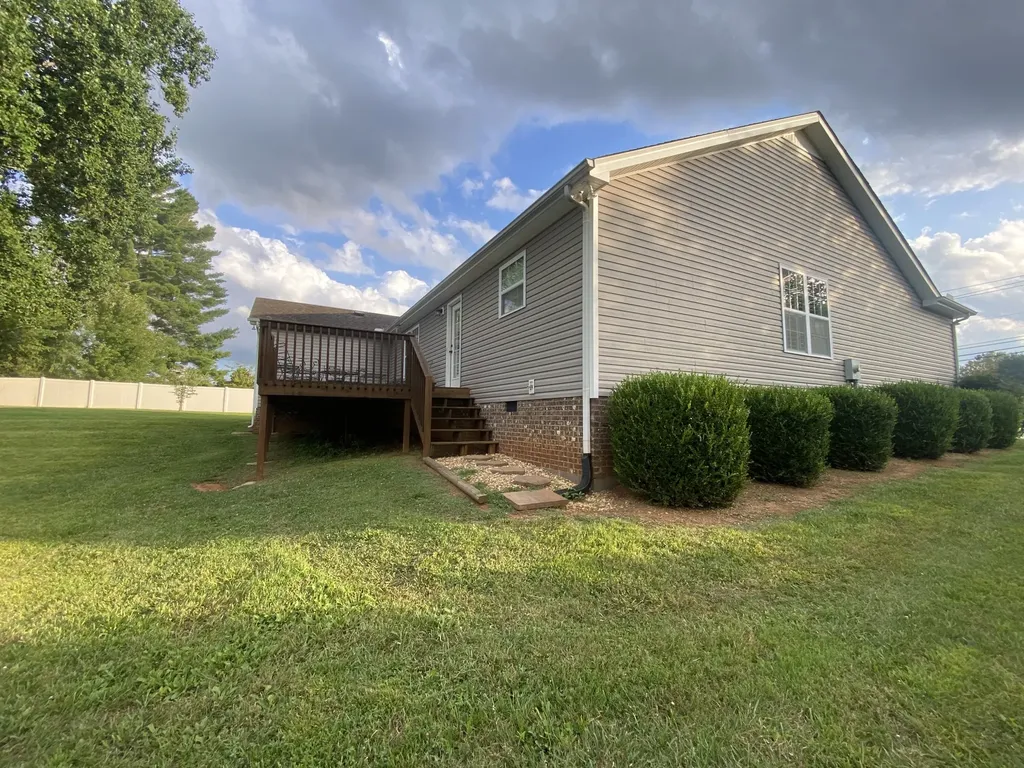 208 Arrowhead Drive Mcminnville TN 37110