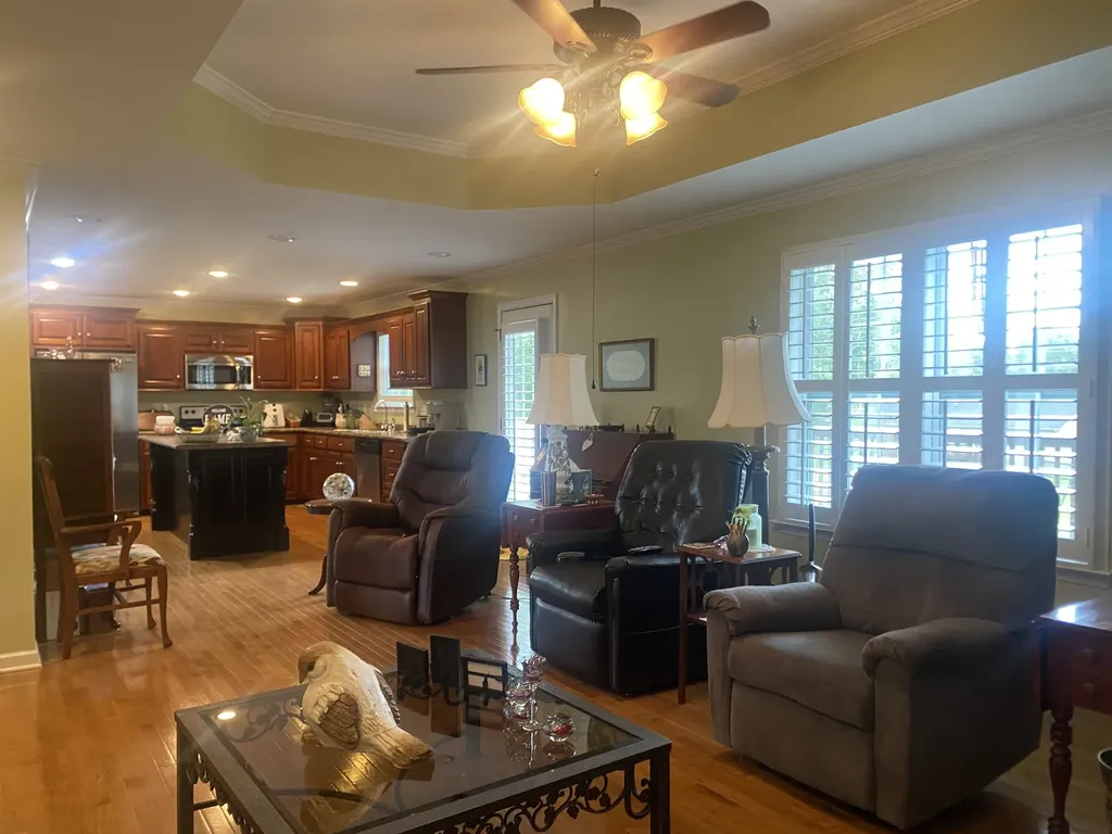 208 Arrowhead Drive Mcminnville TN 37110