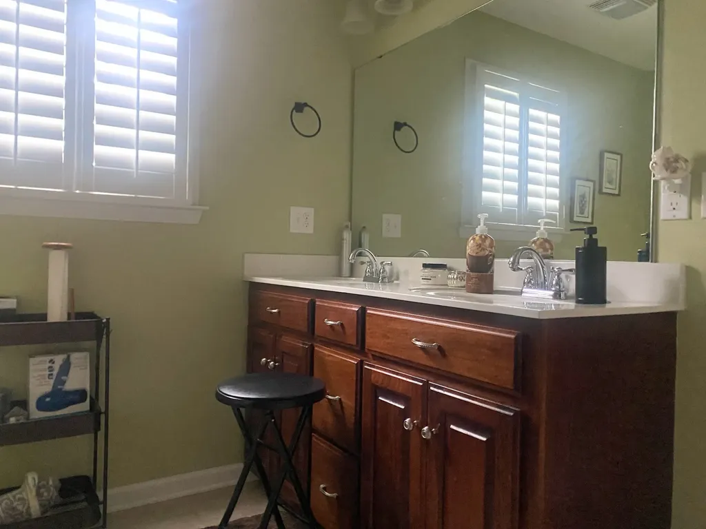 208 Arrowhead Drive Mcminnville TN 37110