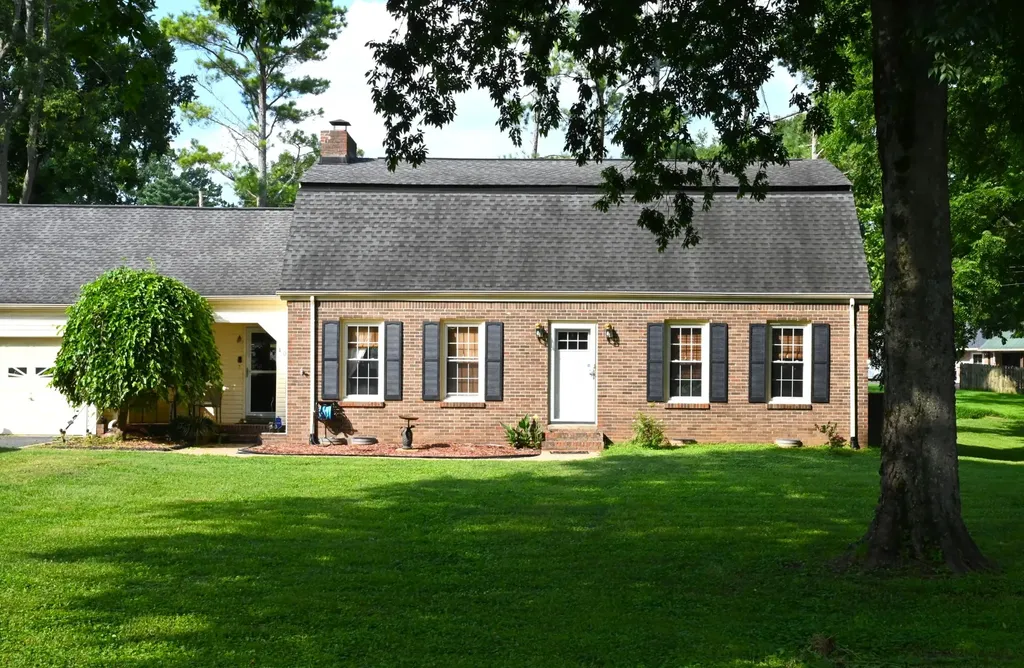 105 Cayce Valley Drive Columbia TN 38401