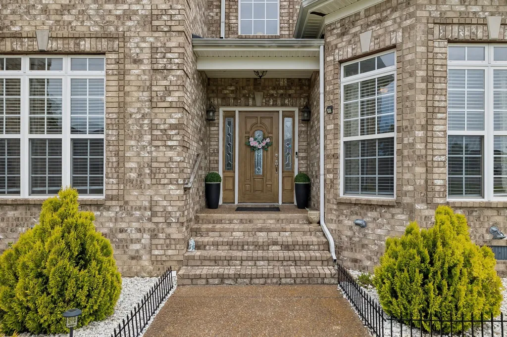604 Summerbreeze Lane Antioch TN 37013