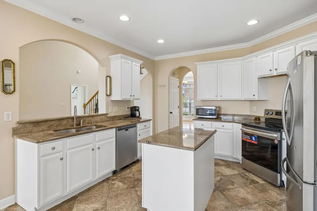 604 Summerbreeze Lane Antioch TN 37013