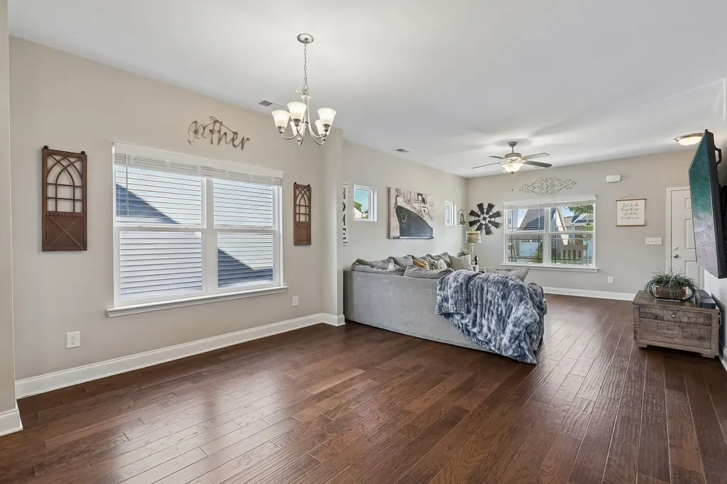 1319 Coates Lane Gallatin TN 37066