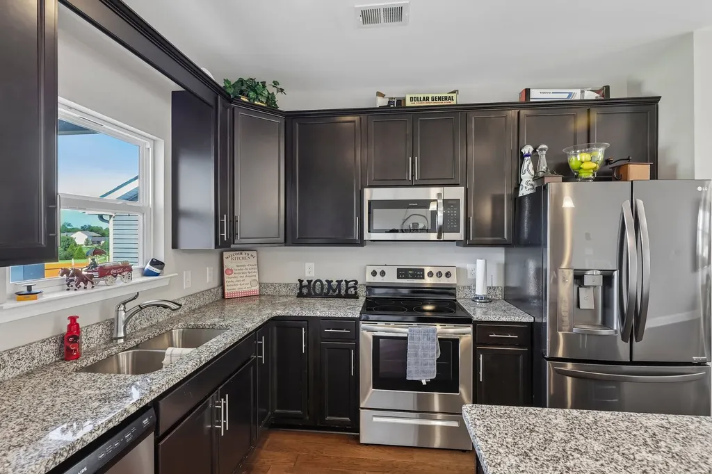 1319 Coates Lane Gallatin TN 37066