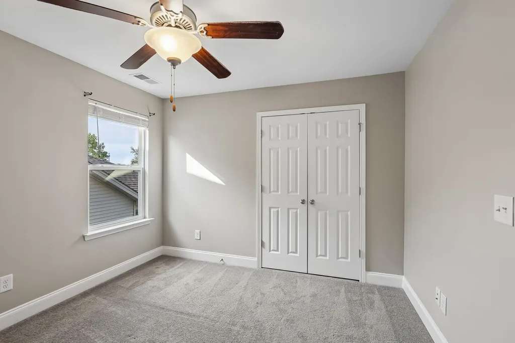 1319 Coates Lane Gallatin TN 37066