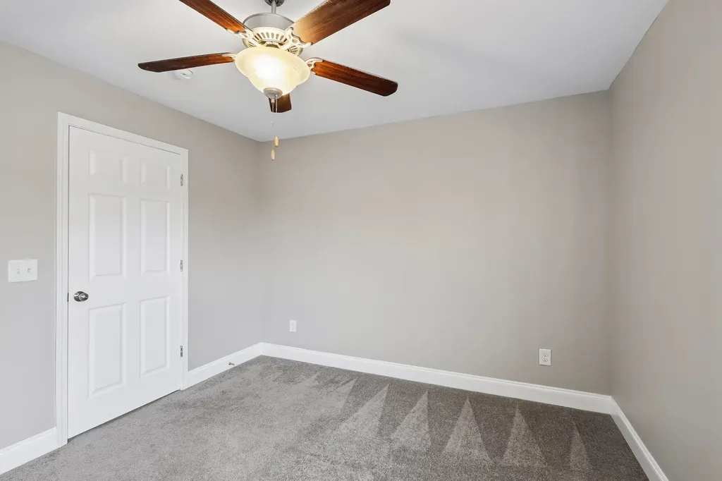 1319 Coates Lane Gallatin TN 37066