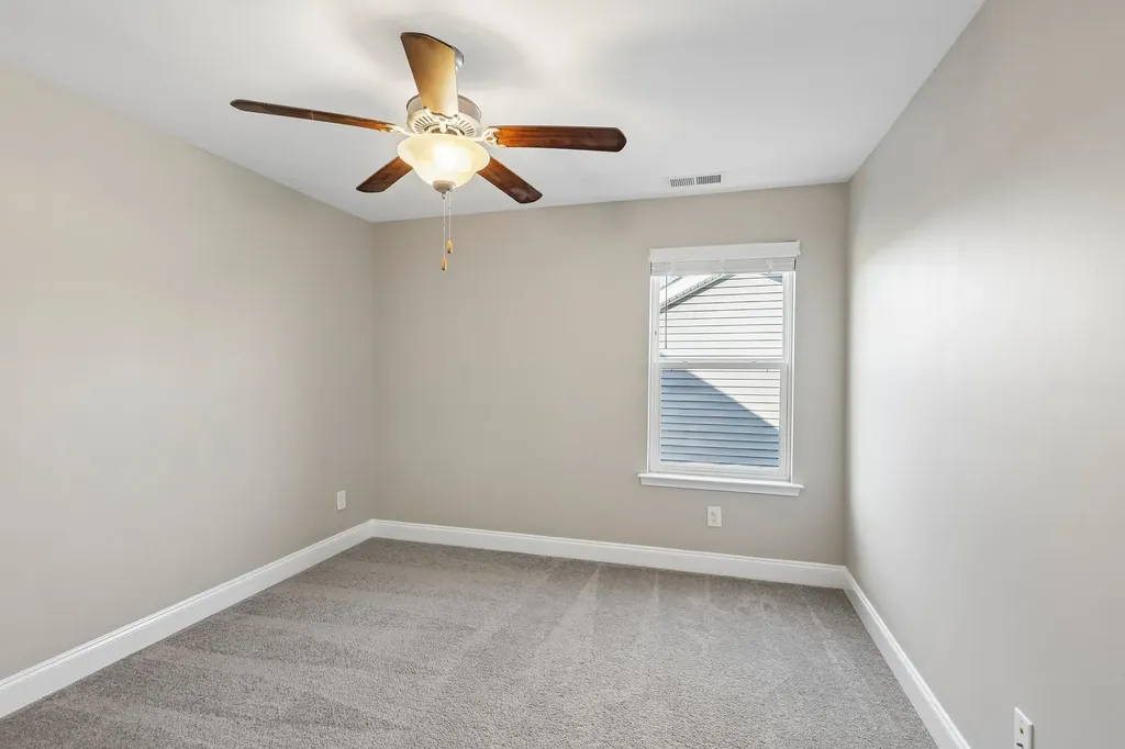 1319 Coates Lane Gallatin TN 37066