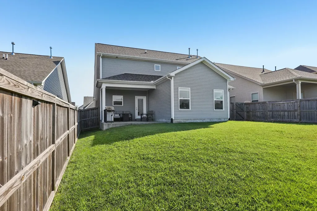 1319 Coates Lane Gallatin TN 37066