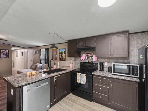 330 Oak Leaf Circle Maryville TN 37804