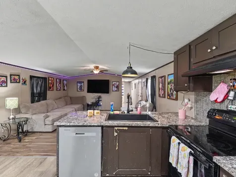 330 Oak Leaf Circle Maryville TN 37804
