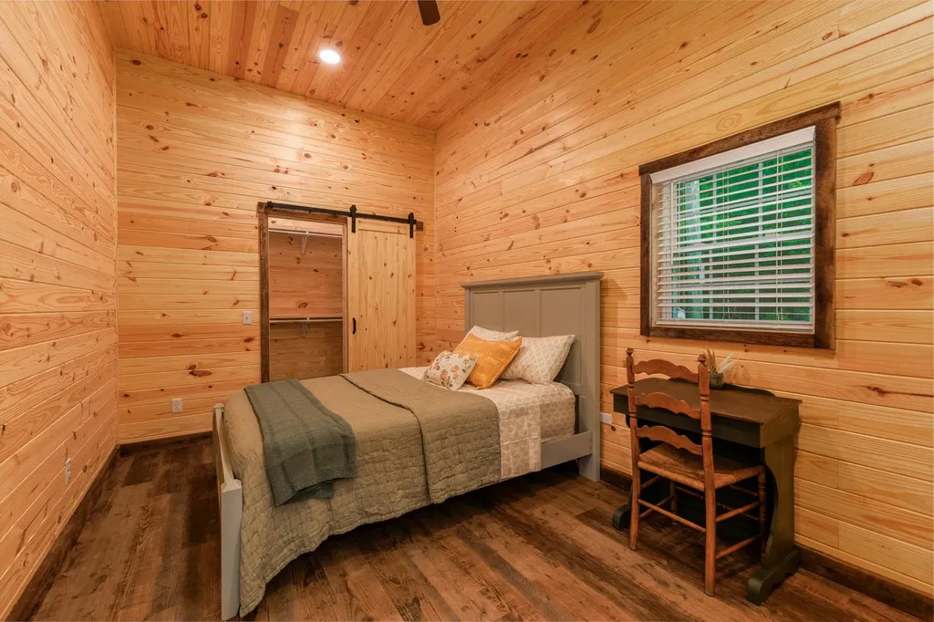 4895 Webbs Camp Road Walling TN 38587