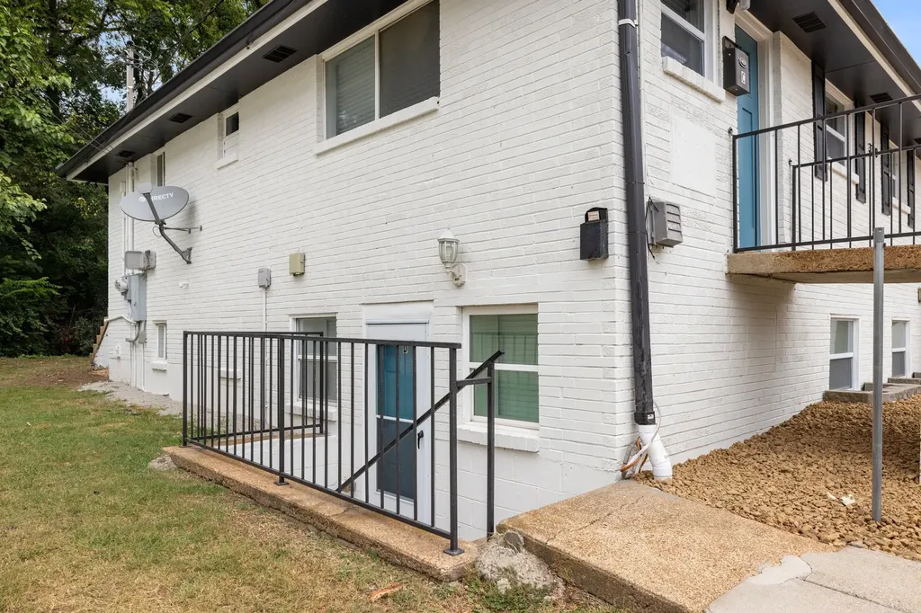 3320 Clifton Avenue Nashville TN 37209