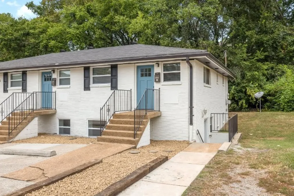 3320 Clifton Avenue Nashville TN 37209