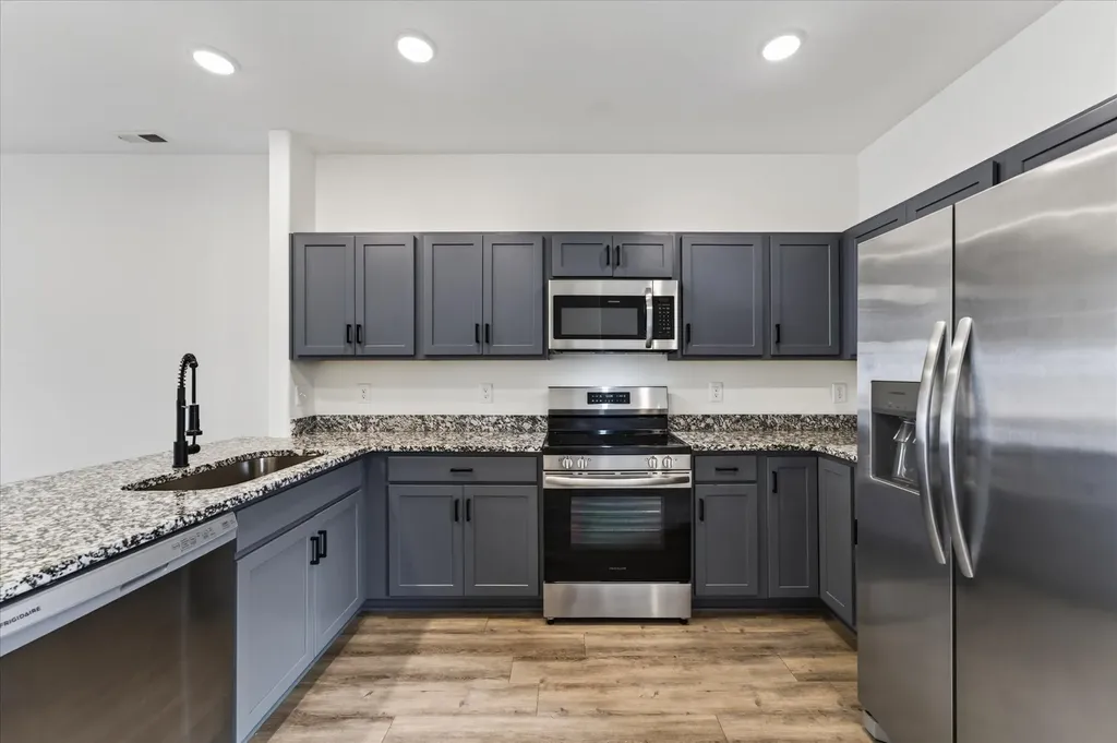 309 Front Ridge Circle Clarksville TN 37040