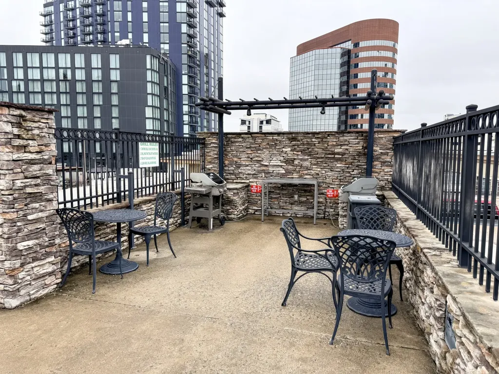 1803 Broadway Nashville TN 37203