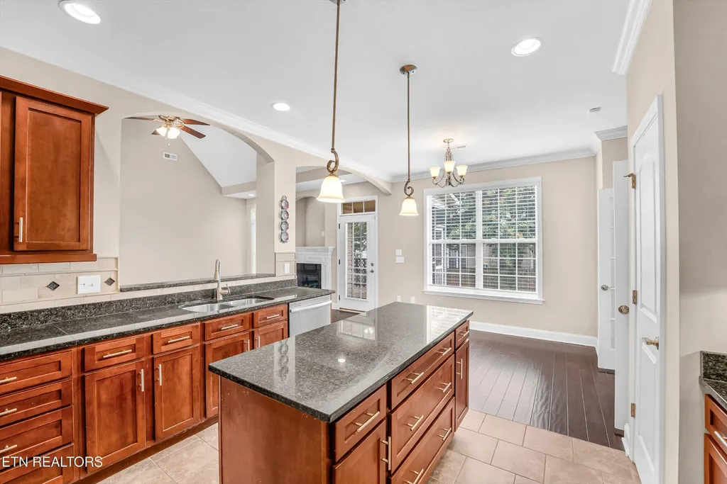 2636 Nicholas View Lane Knoxville TN 37931
