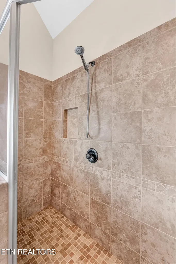 2636 Nicholas View Lane Knoxville TN 37931