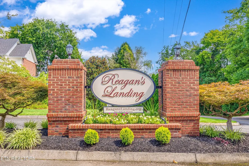2636 Nicholas View Lane Knoxville TN 37931
