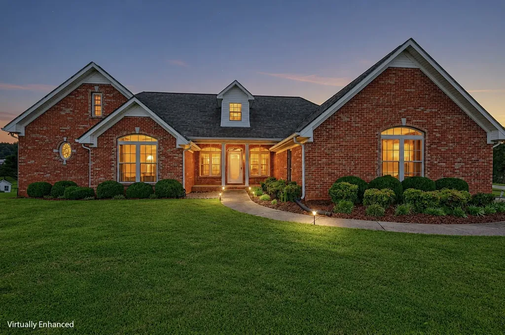 3000 Surrey Ridge Road Clarksville TN 37043