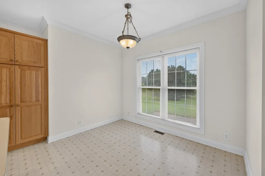 3000 Surrey Ridge Road Clarksville TN 37043