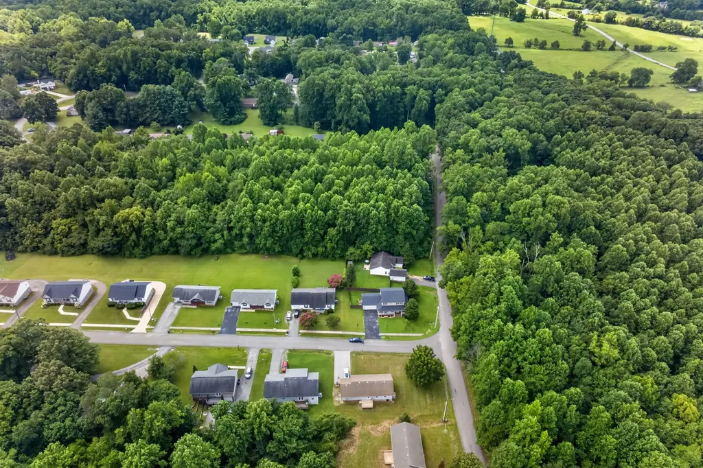 501 Forrest Cove Lane Cookeville TN 38501