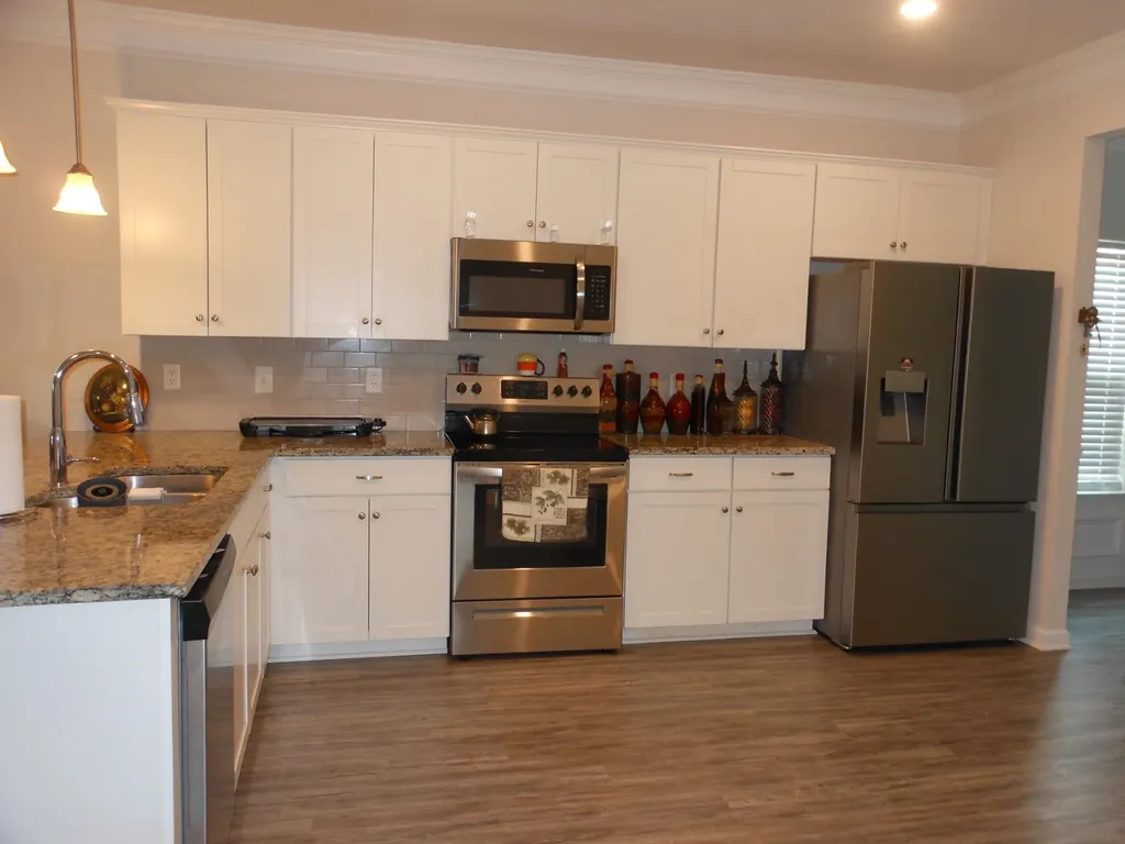2225 Silverton Drive Nashville TN 37207