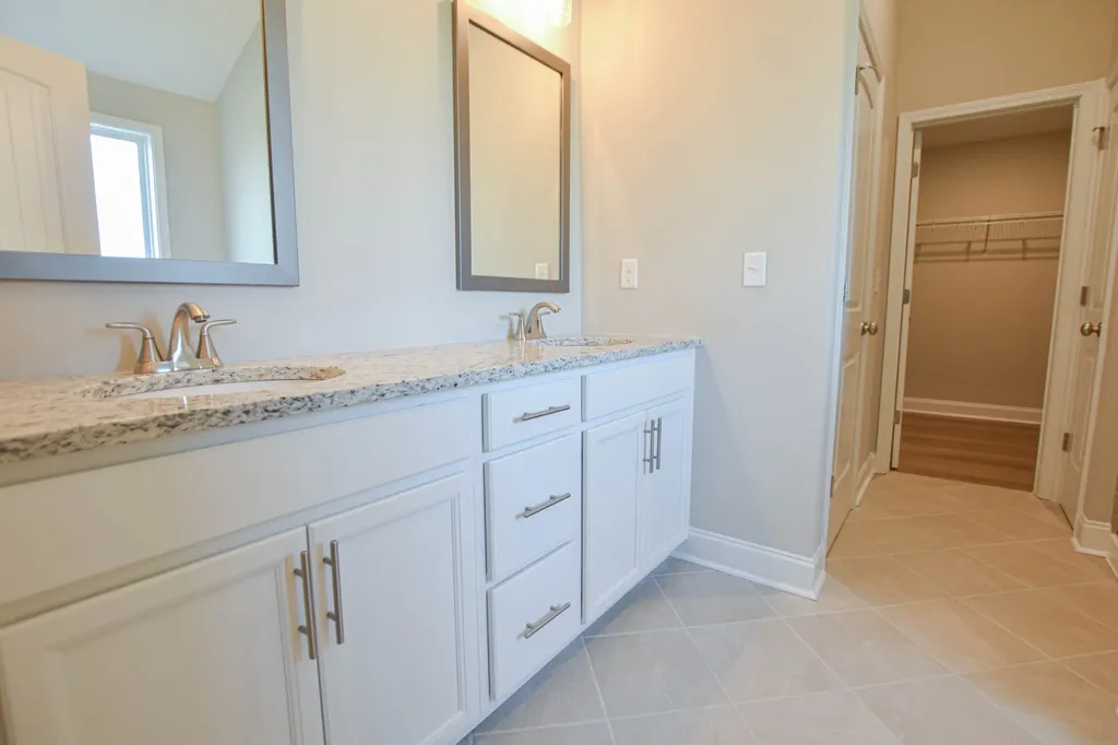 1113 Henry Place Boulevard Clarksville TN 37042
