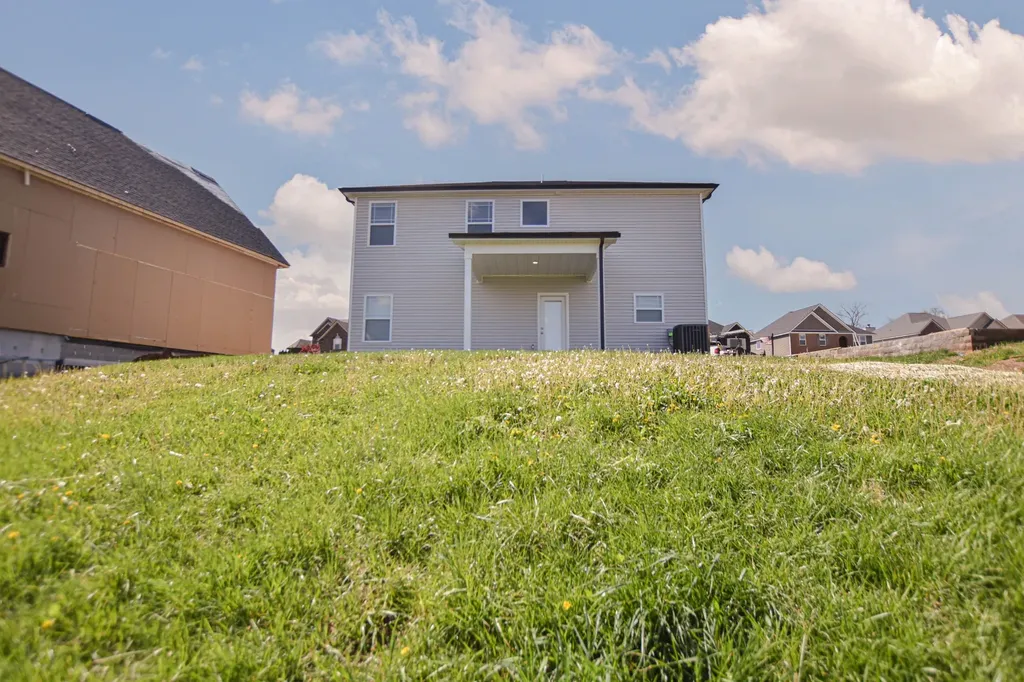 1113 Henry Place Boulevard Clarksville TN 37042