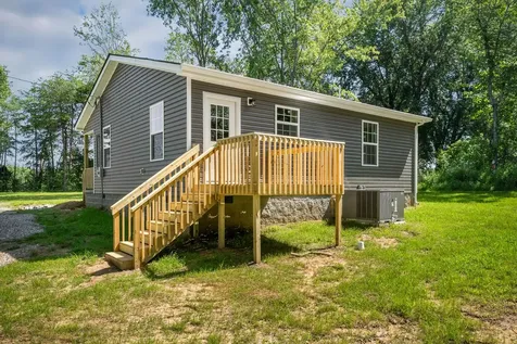 6210 Crossville Highway Sparta TN 38583