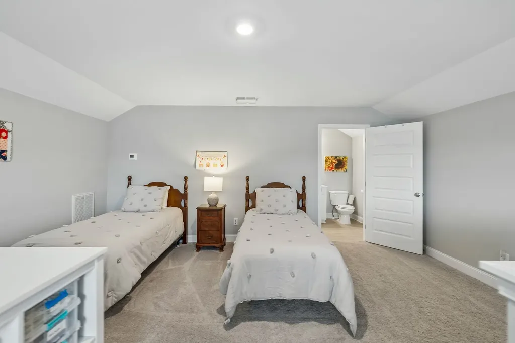 903 Meadowcrest Way Lebanon TN 37090