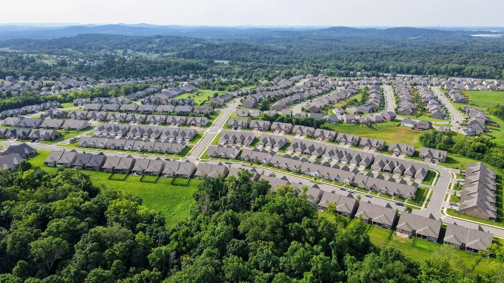 903 Meadowcrest Way Lebanon TN 37090