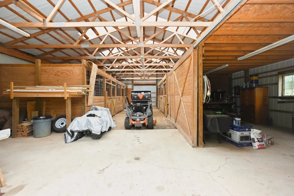 107 Greenfield Lane Castalian Springs TN 37031