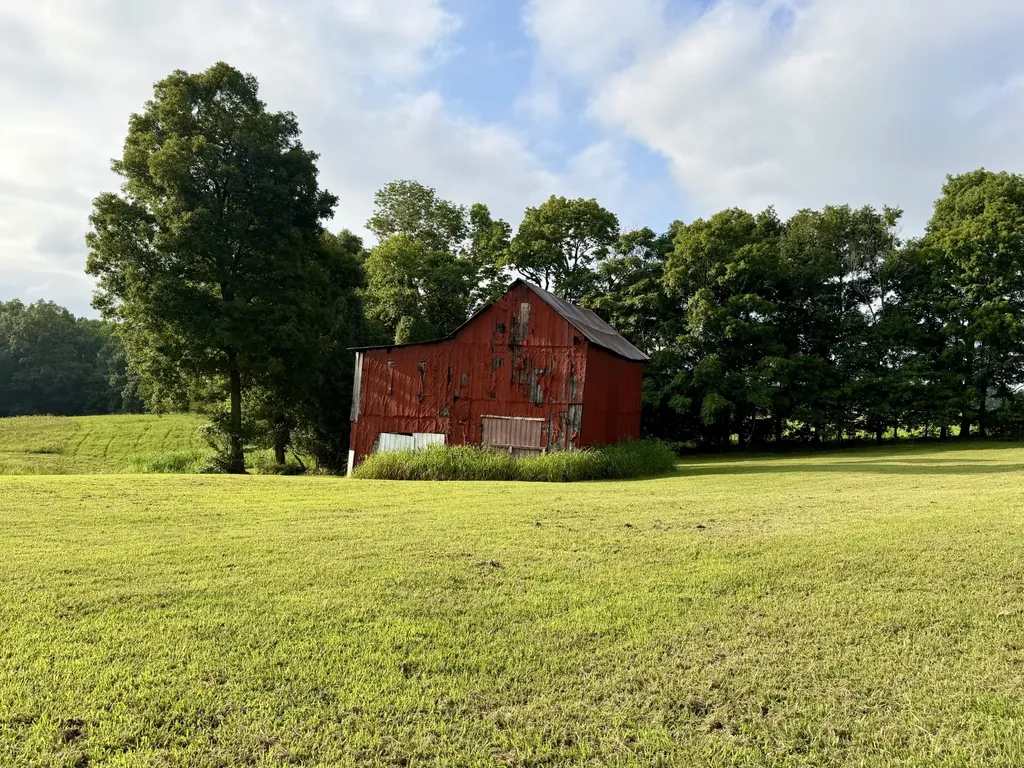 669 Houston Fielder Road Clarksville TN 37043