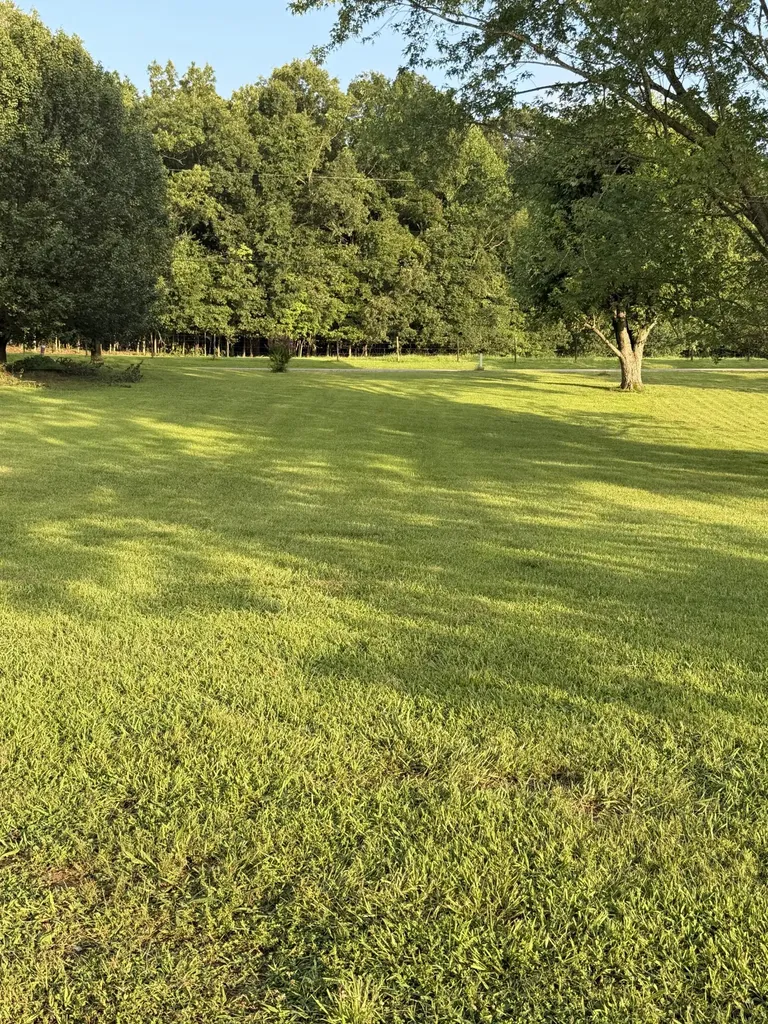 669 Houston Fielder Road Clarksville TN 37043