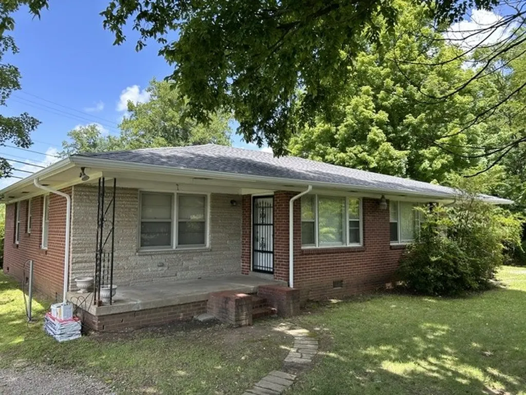 5002 Collinwood Drive Clarksville TN 37042