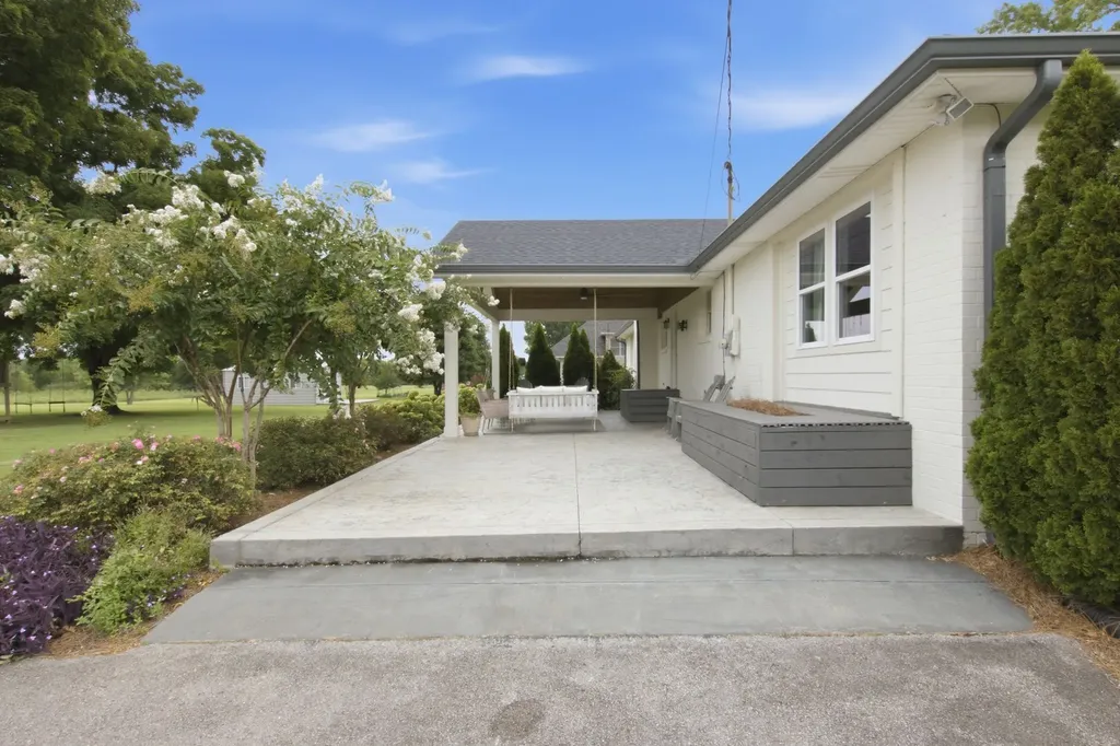 656 Spring Creek Lane Lebanon TN 37090
